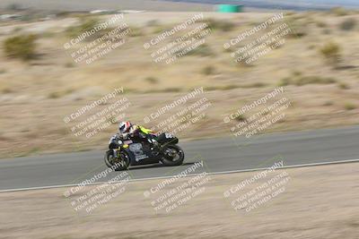 media/Apr-20-2025-AHRMA (Sun) [[393a79c373]]/Race/Group 11 early race/Turn 4b/